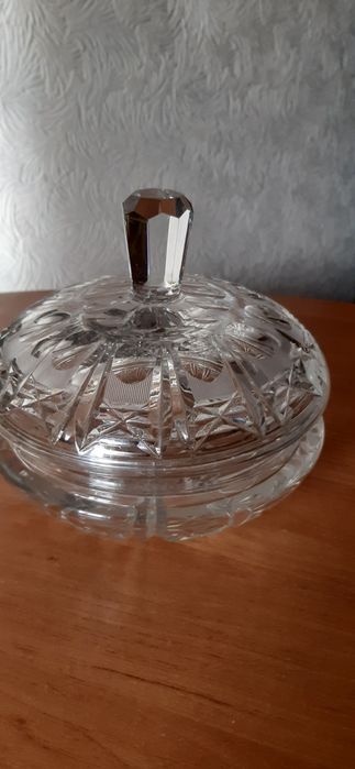 Продам вазу для цукерок