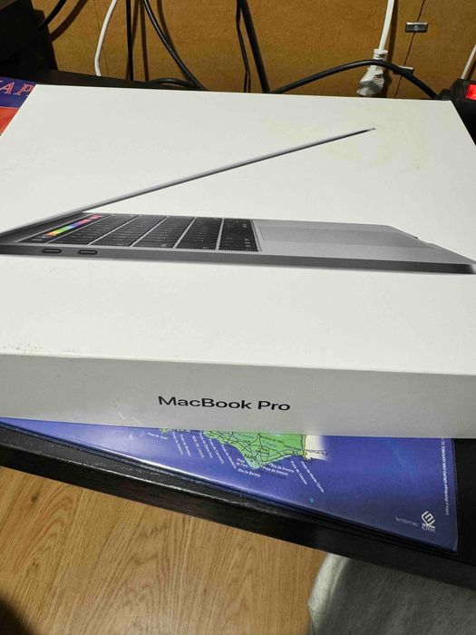 MacBook Pro 13" 500 GB SSD (2018) – Touch Bar – Excellent Condition64737891445762121