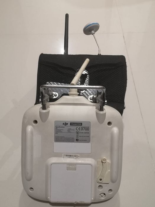 Drone DJI Phantom 2 + Monitor FPV + Mochila + Baterias