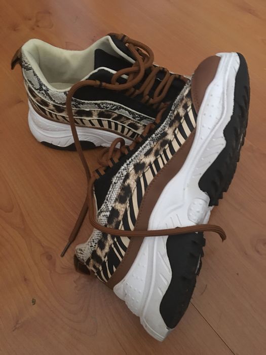 Teniis Castanhos Platanforma trigreses