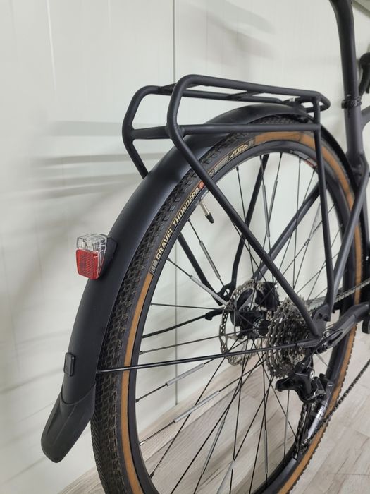 Rower Gravelowy Focus Atlas 6.7 Dynamo Grx  Karbon