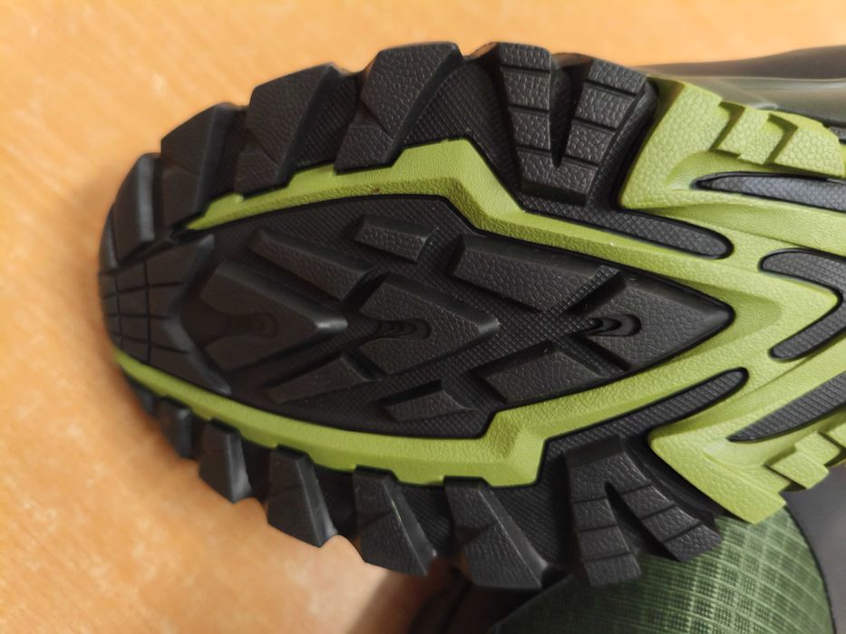 Sprzedam buty Ecco, Merrell, Revolution Race,Vibram,rozmiar 46-47,Nowe