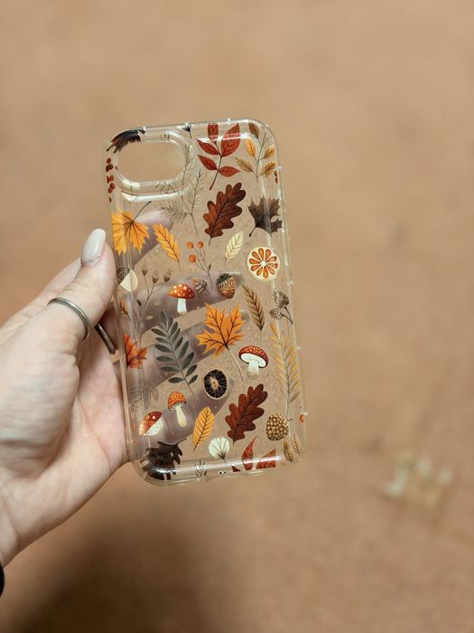 Чехол на IPhone 16e