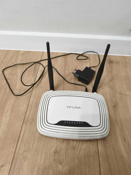 Router TP-Link TL-WR841N