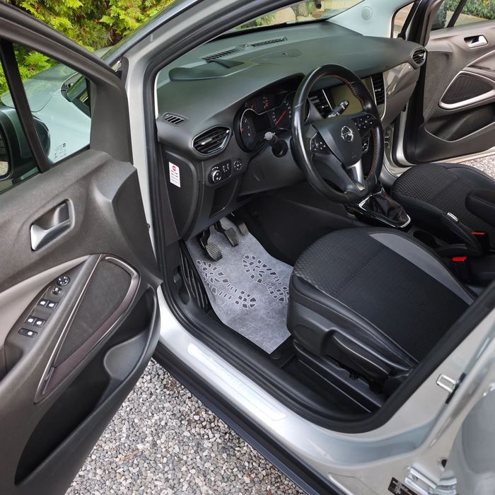 Opel Crossland X Navi kamera półskóry HeadUp LEDy sprowadzony!