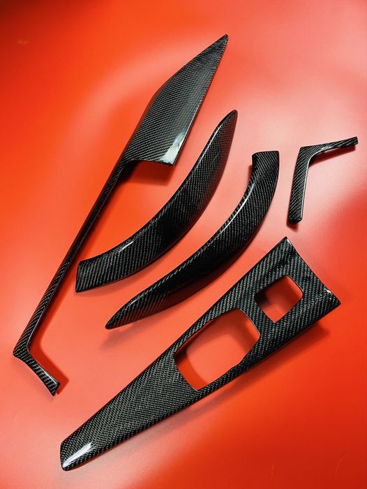 Салон BMW Carbon, карбон настоящий. Кований карбон. Елементи салона.