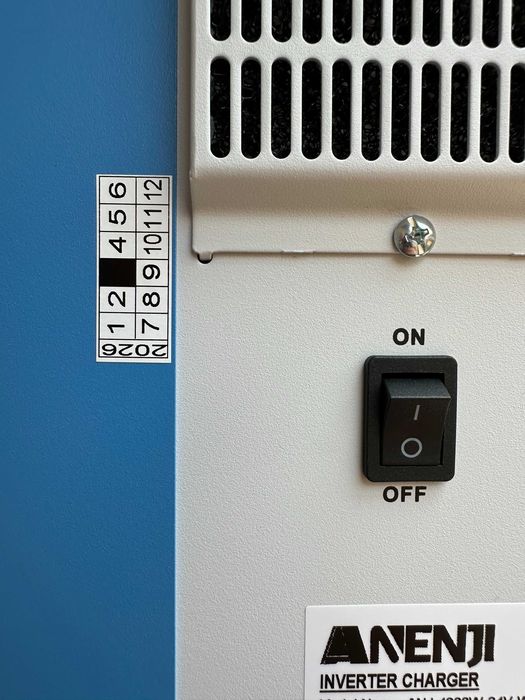 В наявності. ANJ-4200W-24V-W. Anenji 24v 4.2KW 24в 4.2Квт Гібридний інвертор