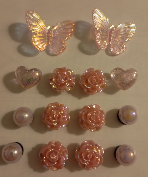 Przypinki, ozdoby, jibbitz Glamour do Crocs i podobnych butów