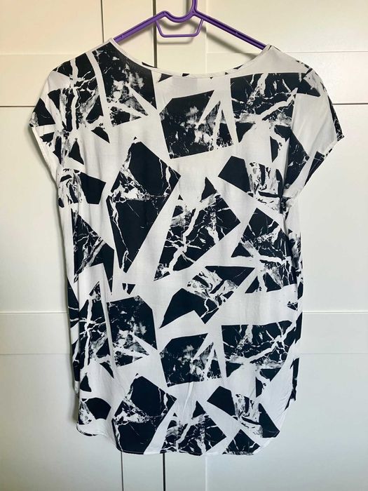 Bluzka tshirt wiskoza Mango marmur S