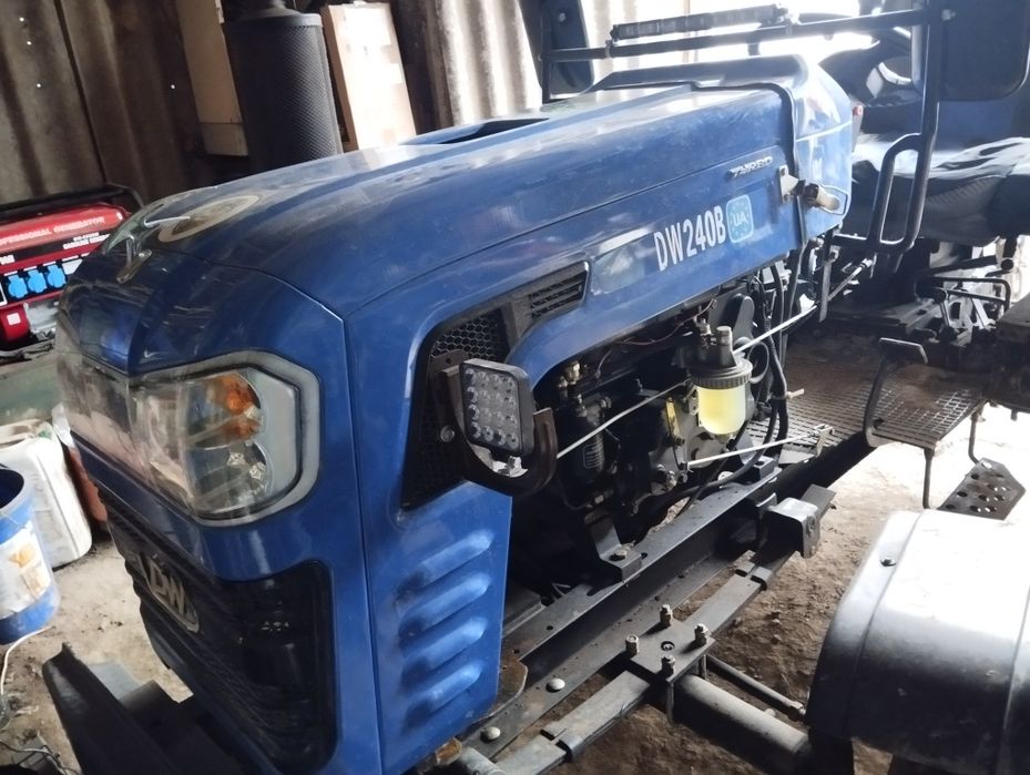 Мінітрактор Shifeng DW 240 B