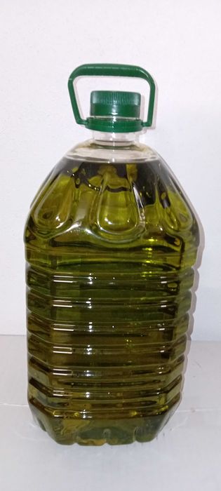 Óleo de tempero alimentar.