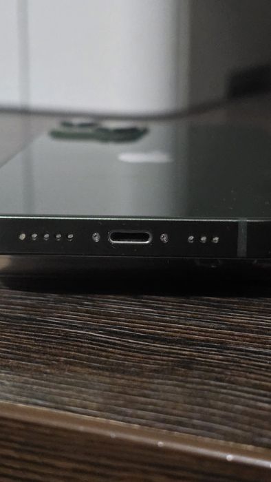 Продам  iPhone 13 128GB Green