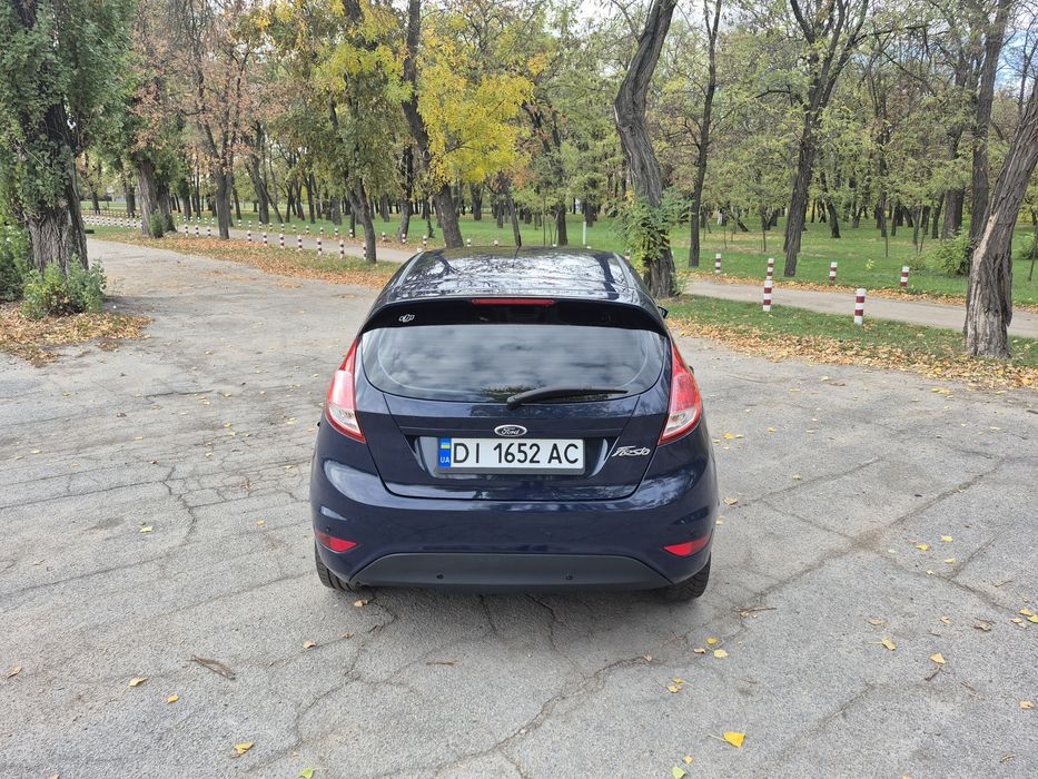 Продам Ford Fiesta 1.0