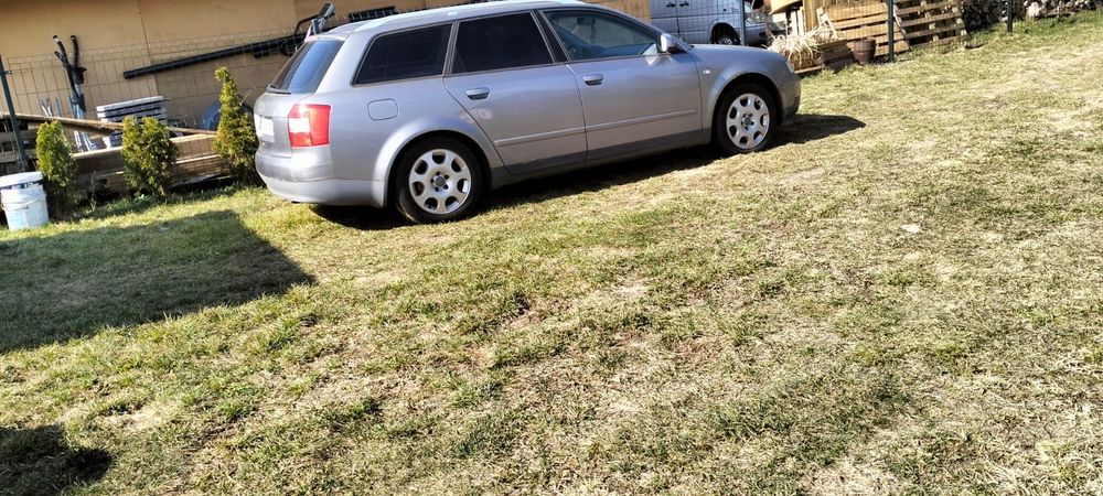 Sprzeda Audi A4  2003 rok
