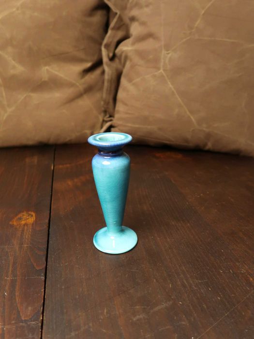 pote decorativo, objectos em barro, pom-pom para cortinado