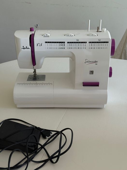 Máquina de Costura JATA MC740 | Excelente Estado