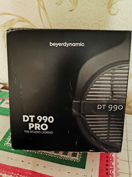 Навушники Beyerdynamic DT 990 PRO black 250 om