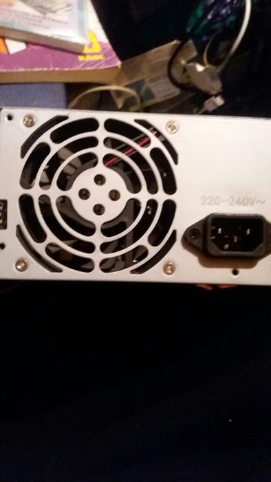 Продам  системный блок