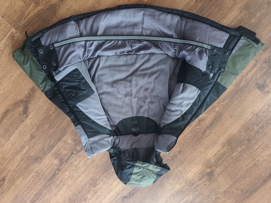 Kurtka zimowa narciarska 134/140 Y.F.K. Kik