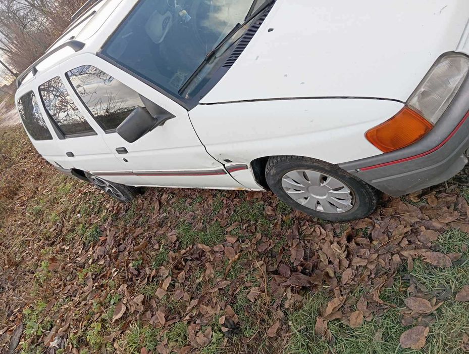 Двері форд ескорт мк5 мк6 кузовні деталі ford escort mk5 mk6 скло