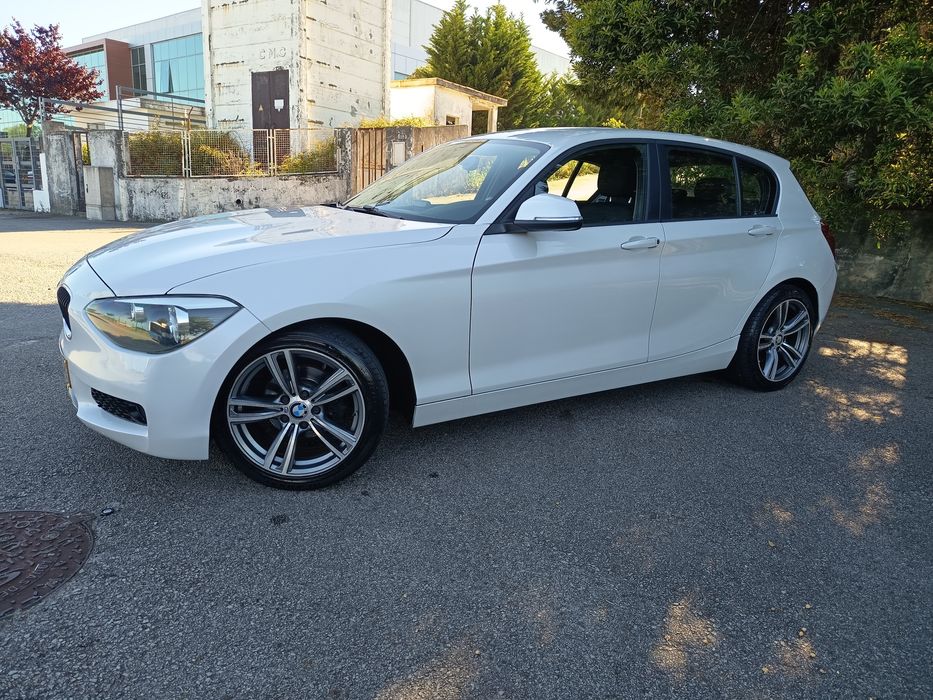 BMW 116d Sport Line  5p