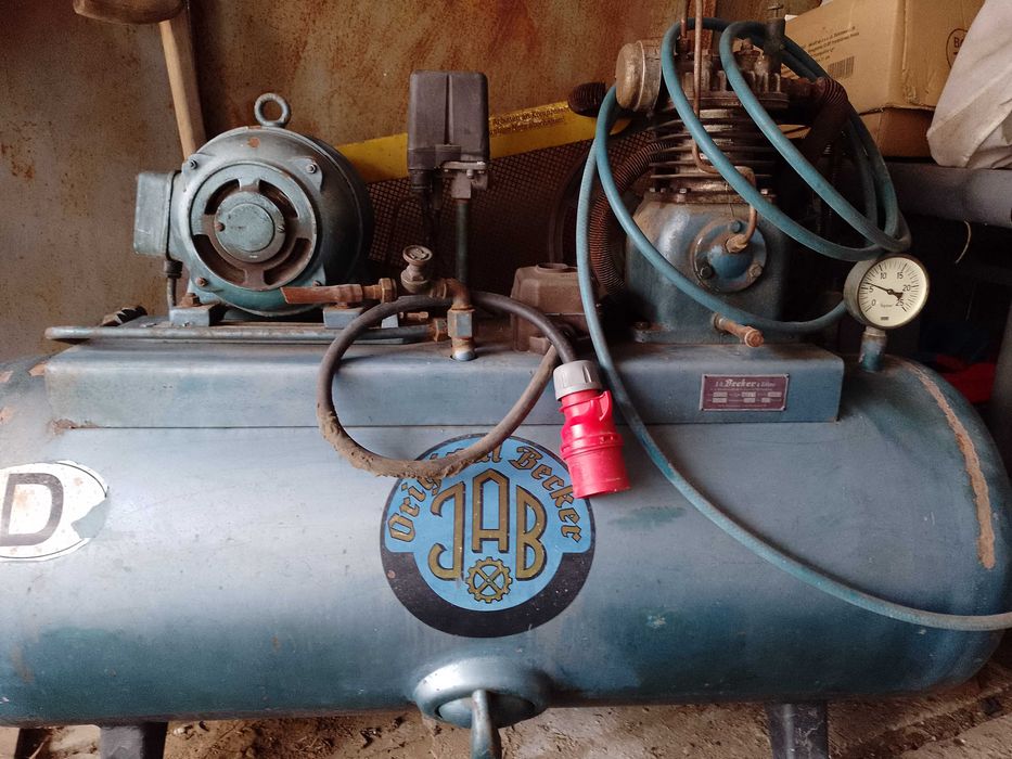 Sprzedam Kompresor 250ltr.