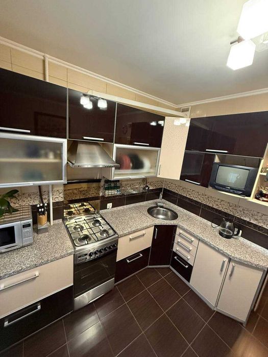 Продаж комфортної 3-кімнатної квартири на Масанах! Під Э відновлення