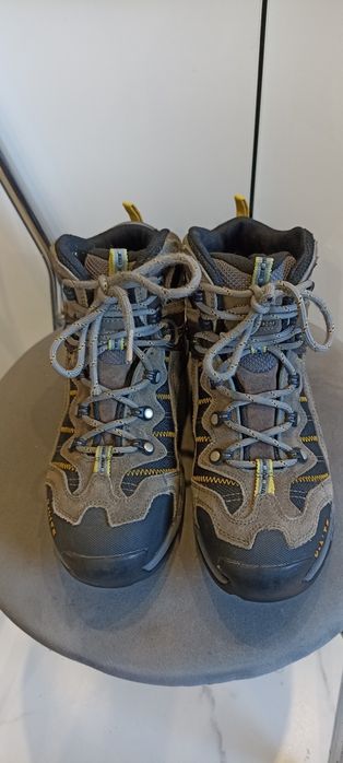 Hi-Tec Buty Trekkingowe Nr 38 Stan Bardzo Dobry!