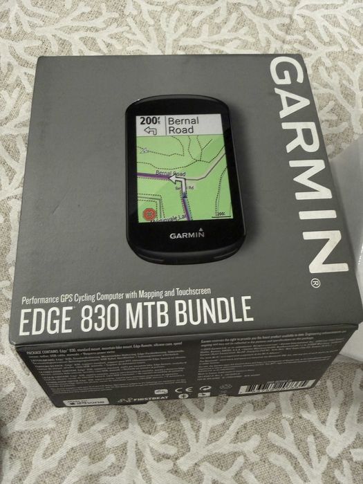 GARMIN EDGE 830 - Na Caixa