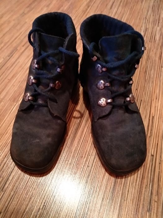 Кожаные демисезонные женские сапоги полусапожки казаки ботинки