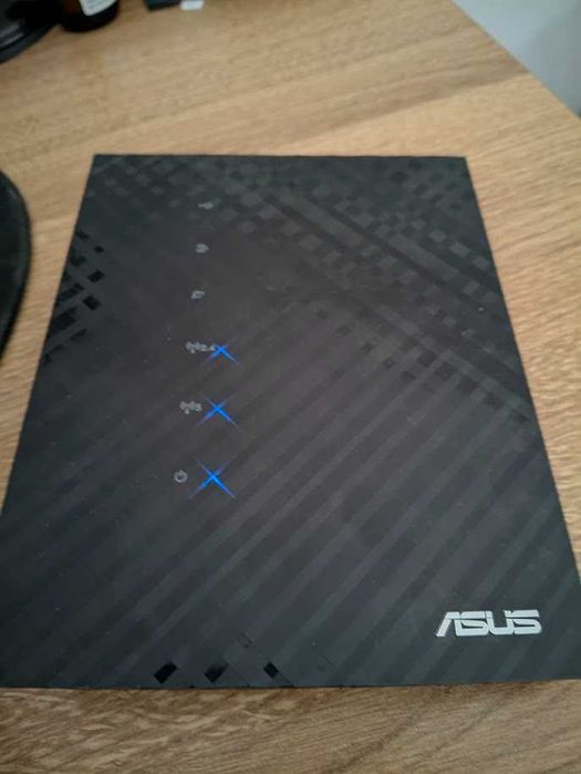 Роутери Strong 300 та Asus RT-AC52U -обидва, майже ідеал.