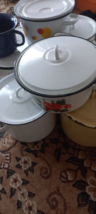 Кастрюля эмалирована 3.5л