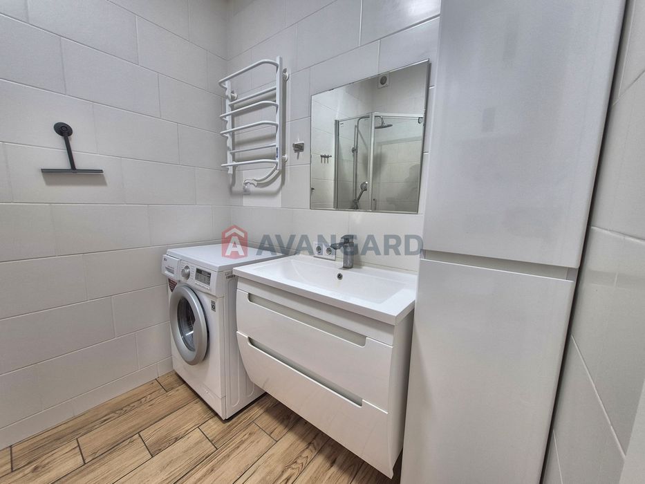 Оренда 1к.кв. 37м2 вул. Д. Луценко 2в