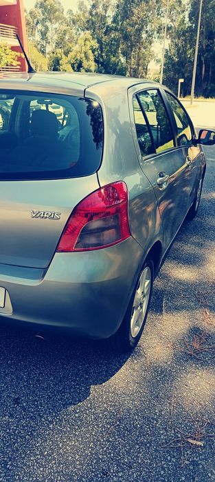 Toyota Yaris  1.0