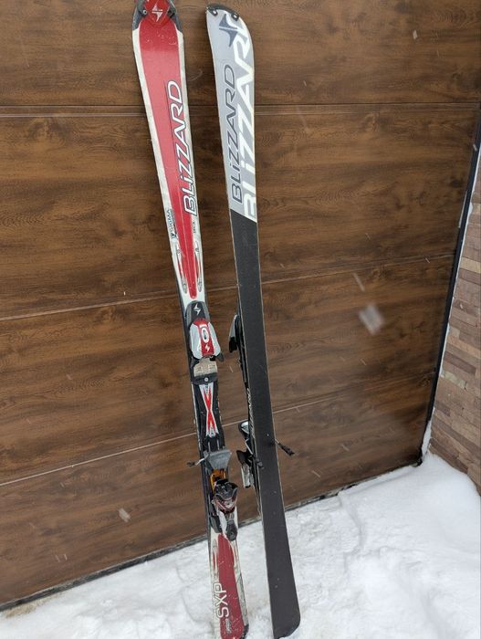 Гірські лижі Hagan Tour Alpes і  Blizzard