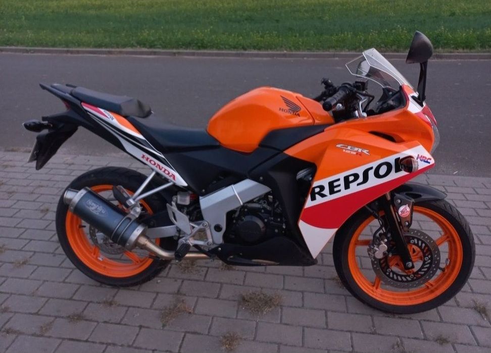 Honda CBR Honda cbr 125 repsol