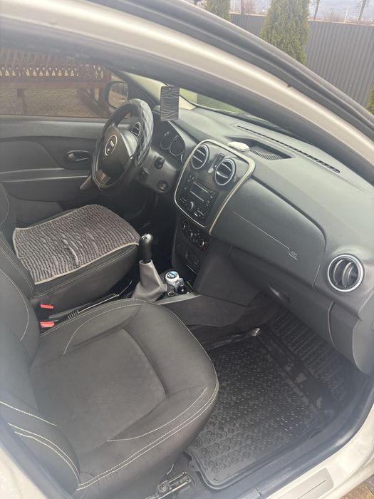 Продам Дачію логан 2 покоління