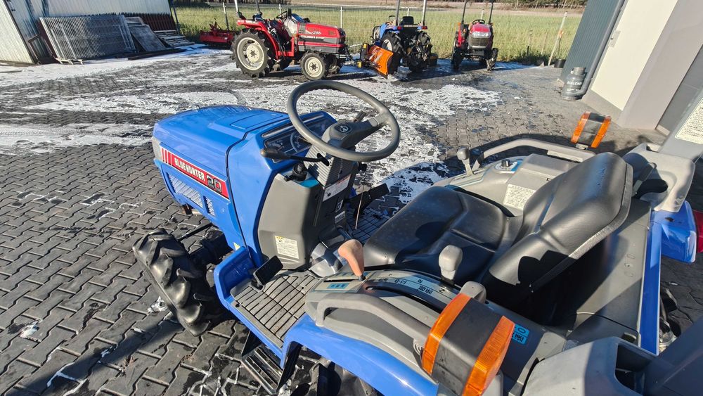 Traktor Iseki Blue Hunter 20 , 20KM ,4x4