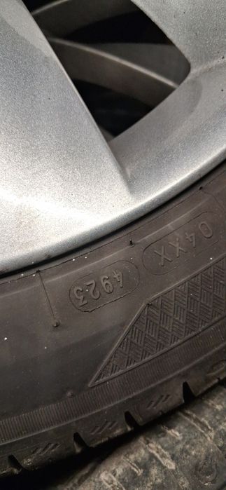 Alufelgi 5x112 VW Interlagos opony Kleber 235/45/18 23r.