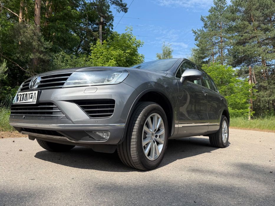 Volkswagen Touareg 2017 VIN WVGZZZ7PZHD043702 фото оголошення 7 з 19