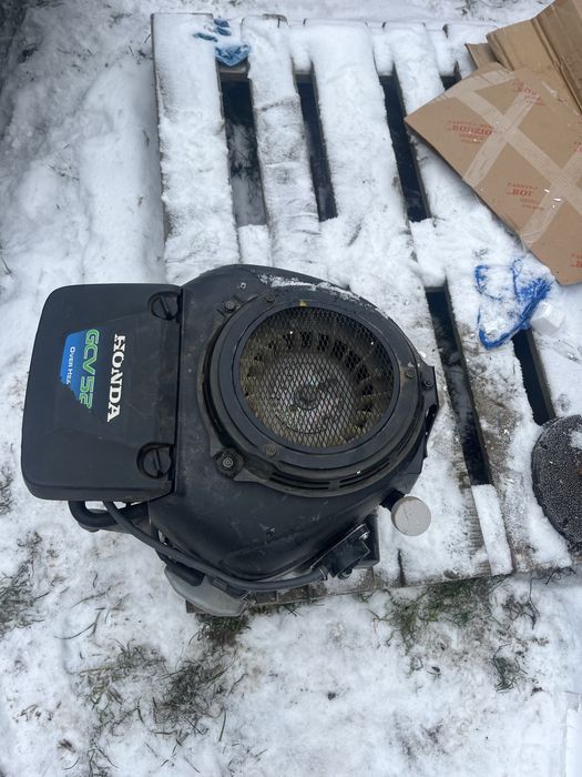 Silnik  do kosiarki traktorkahonda gcv 530/520