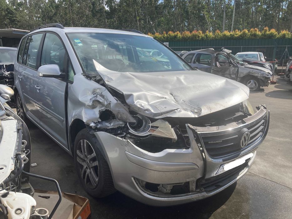 VOLKSWAGEN TOURAN 2009 gasoleo
