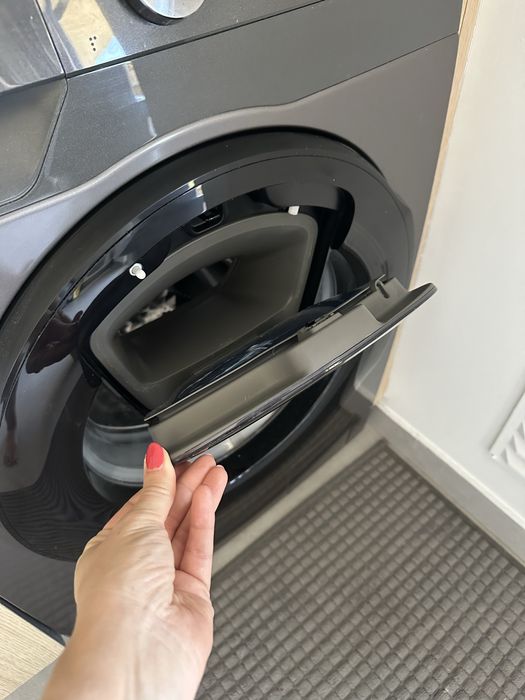 Máquina Lavar Roupa Samsung 9kg AddWash – 1400 rpm