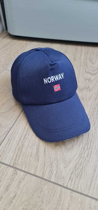 Cтильная синяя бейсболка с вышивкой NORWAY