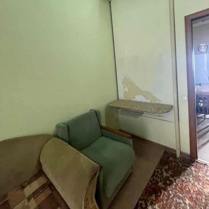 Частина будинку з місцем  для авто вільна з 12 лютого