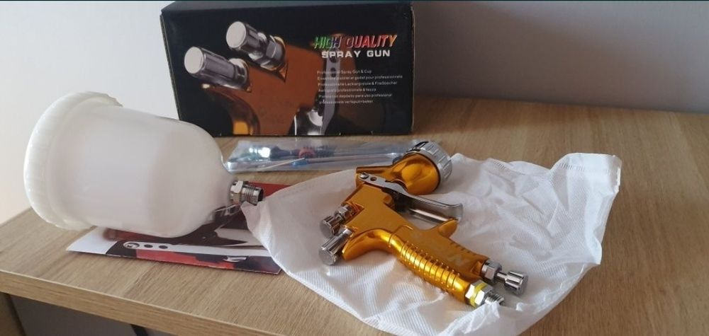 Pistolet lakierniczy