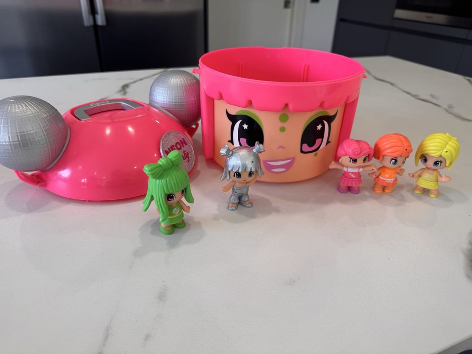 Pinypon neon party