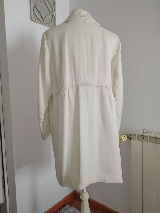 Casaco comprido branco-sujo