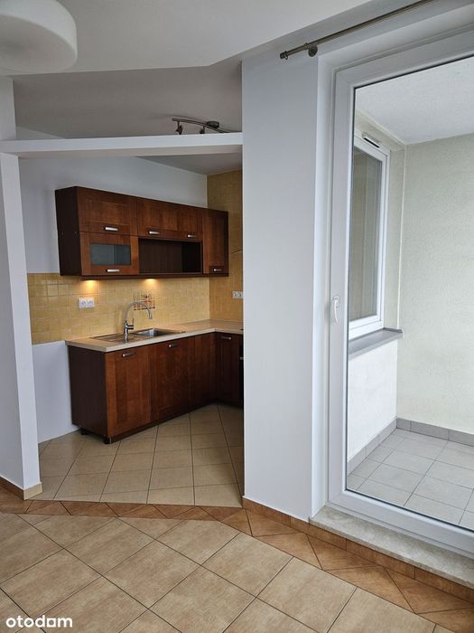 Jasne 2-pokojowe mieszkanie, loggia. Blisko planowanego metra-14piętro