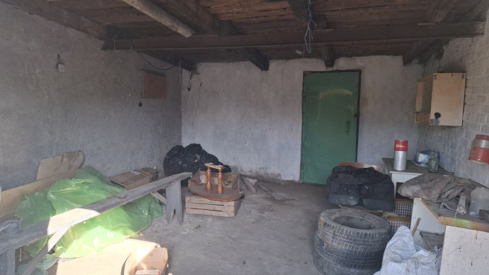 Продам власний добротний гараж